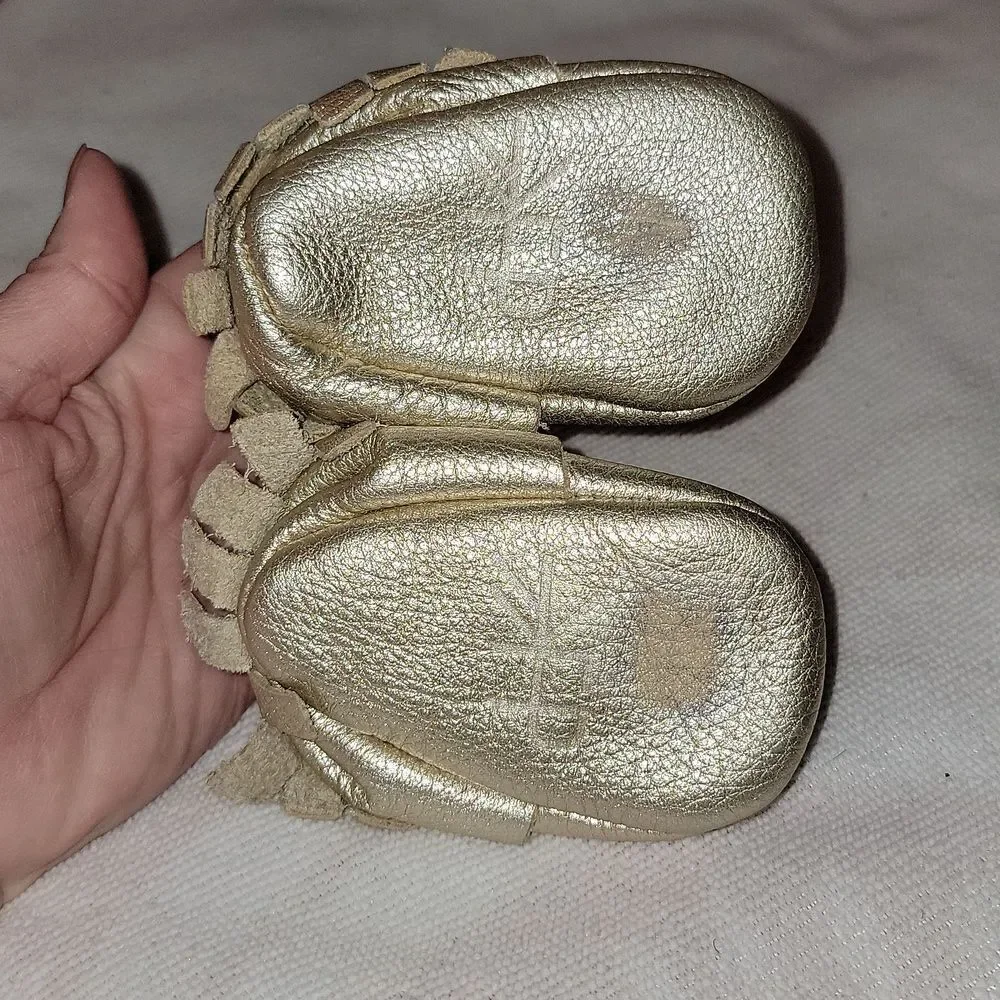 Freshly Picked Metallic Gold Soft Leather Moccasins Shoes Baby Infant Size 1